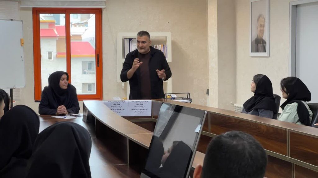 آموزش تابآوری در برابر اعتیاد با تدریس بنیانگذار رسانه تاب آوری ایران